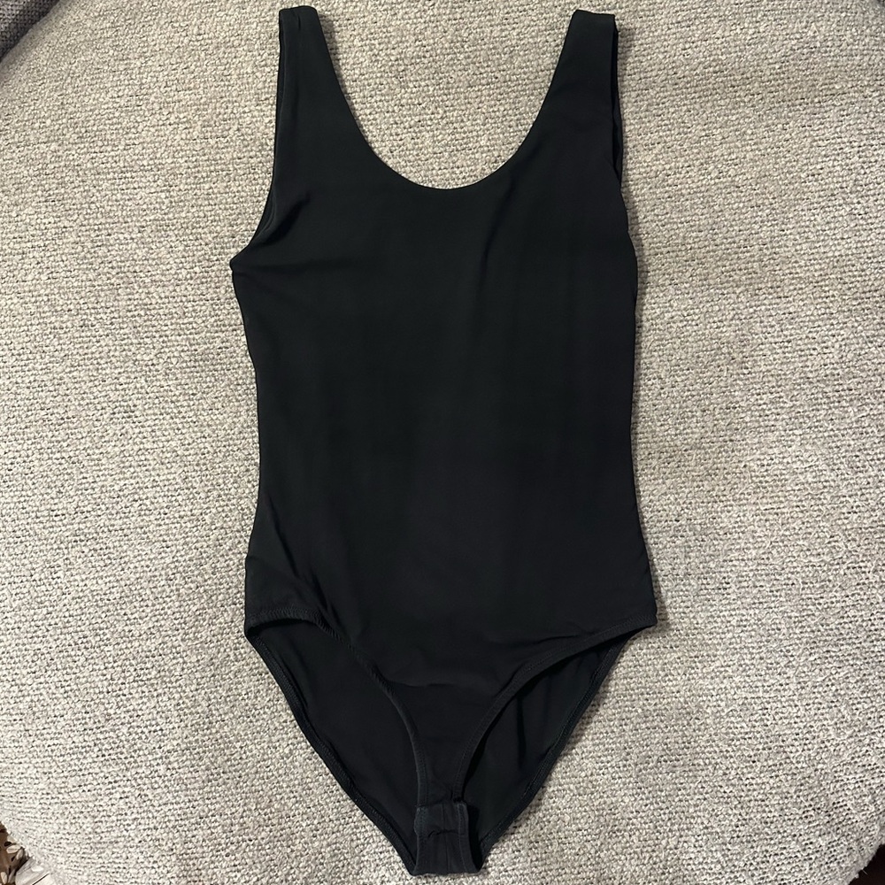 Pact Everyday Tank Bodysuit Black Capsule Wardrobe Layering Organic Cotton Small - Picture 2 of 15